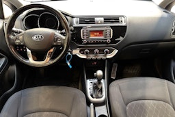 harmaa Kia Rio 2015 kuva 9.