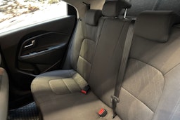 harmaa Kia Rio 2015 kuva 15.