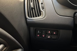 harmaa Kia Rio 2015 kuva 17.