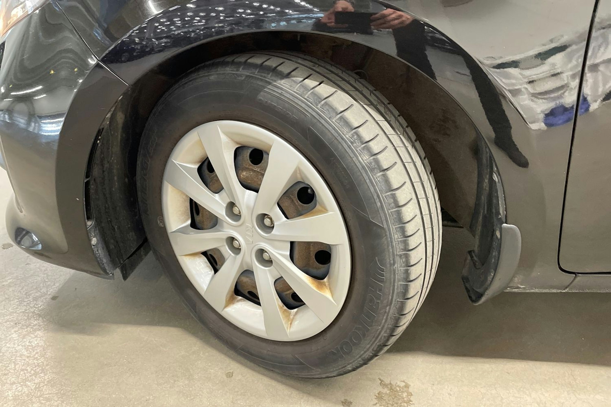 Musta Kia Rio 2015 kuva 13.