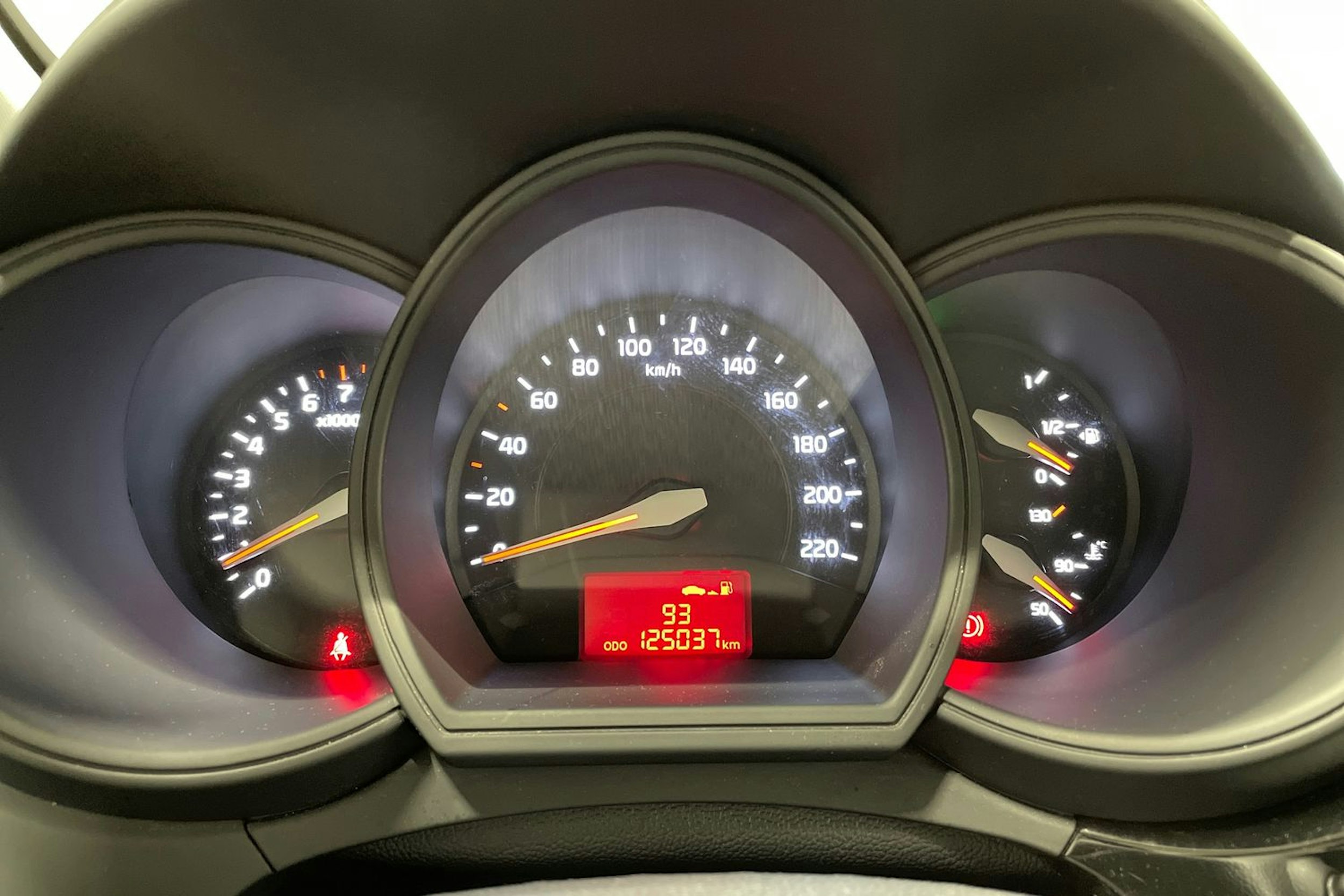 Musta Kia Rio 2015 kuva 15.