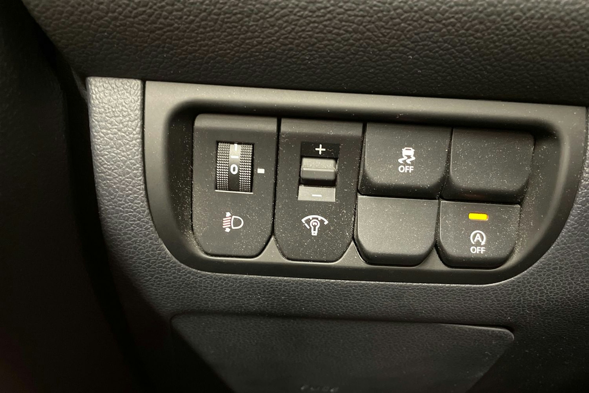 Musta Kia Rio 2015 kuva 21.