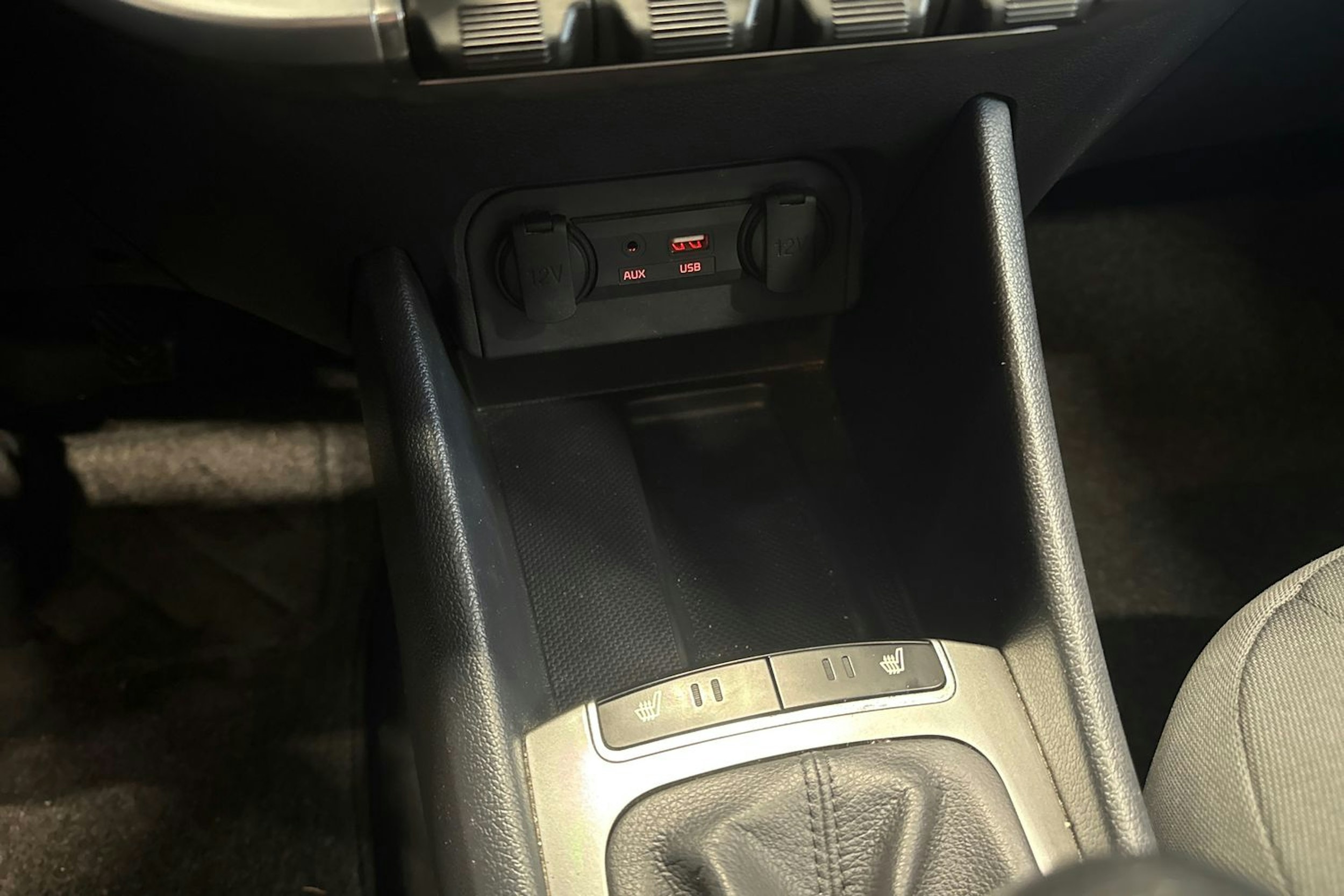 musta Kia Rio 2015 kuva 19.