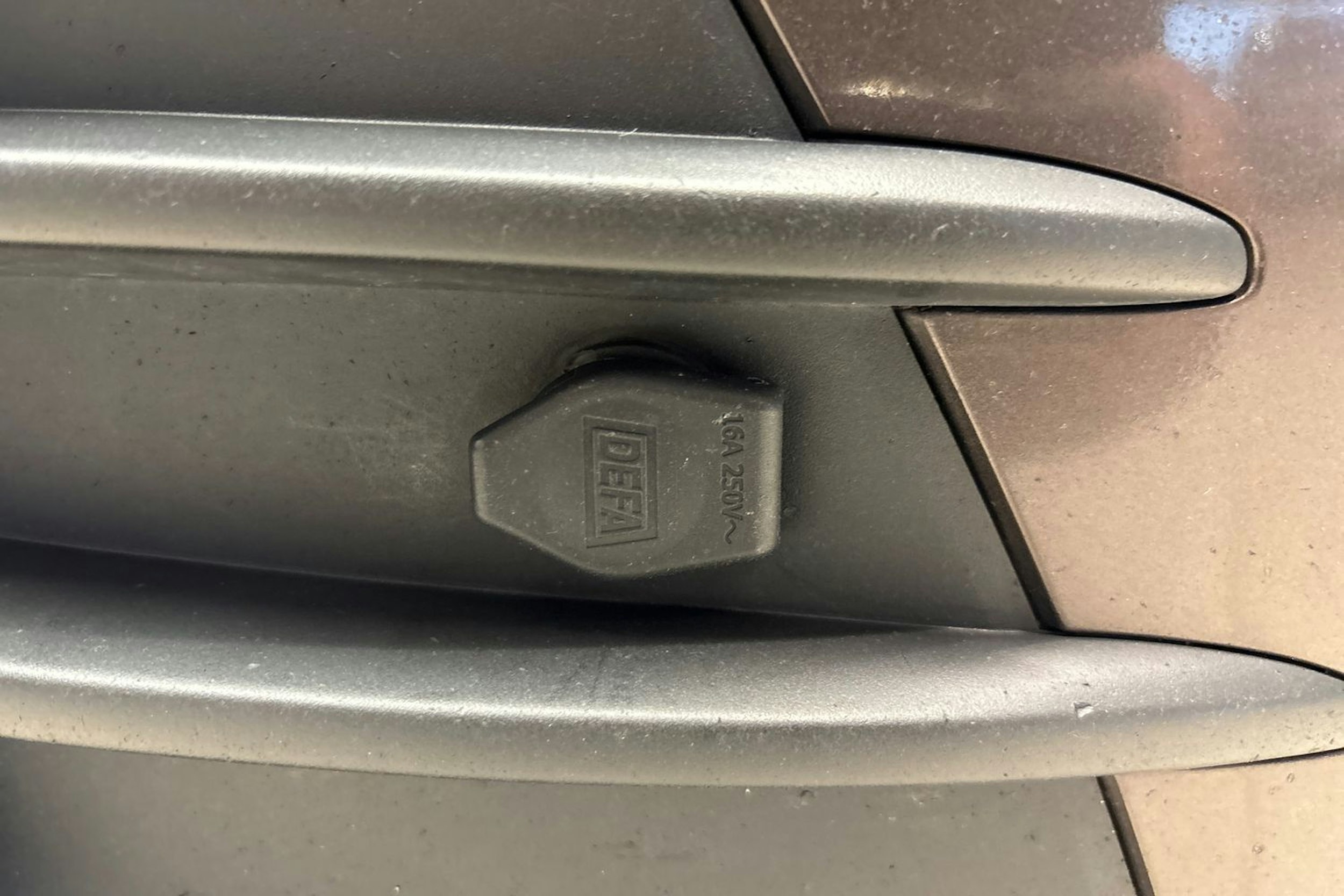 Ruskea (beige) Kia Rio 2015 kuva 19.