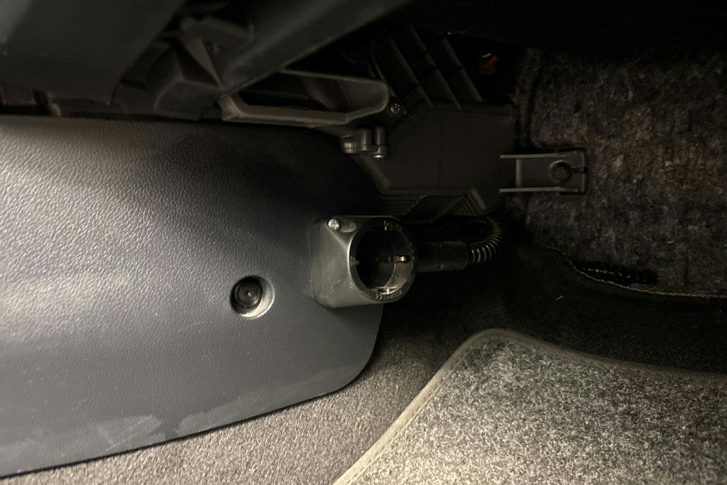 Ruskea (beige) Kia Rio 2015 kuva 20.