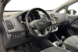 harmaa Kia Rio 2016 kuva 7.
