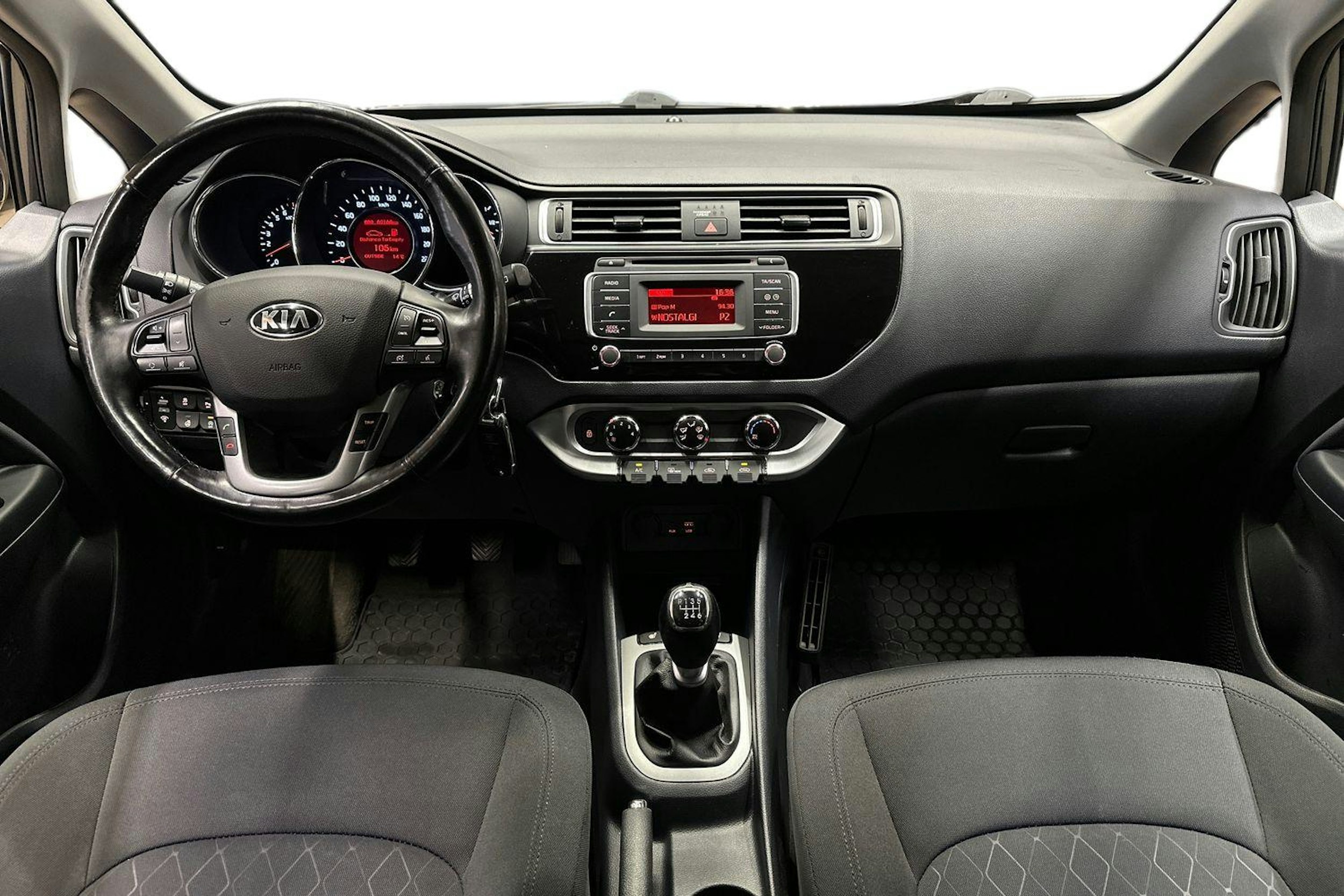 harmaa Kia Rio 2016 kuva 9.
