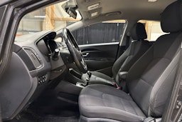 harmaa Kia Rio 2016 kuva 17.