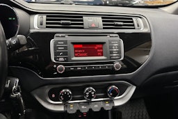 harmaa Kia Rio 2016 kuva 19.