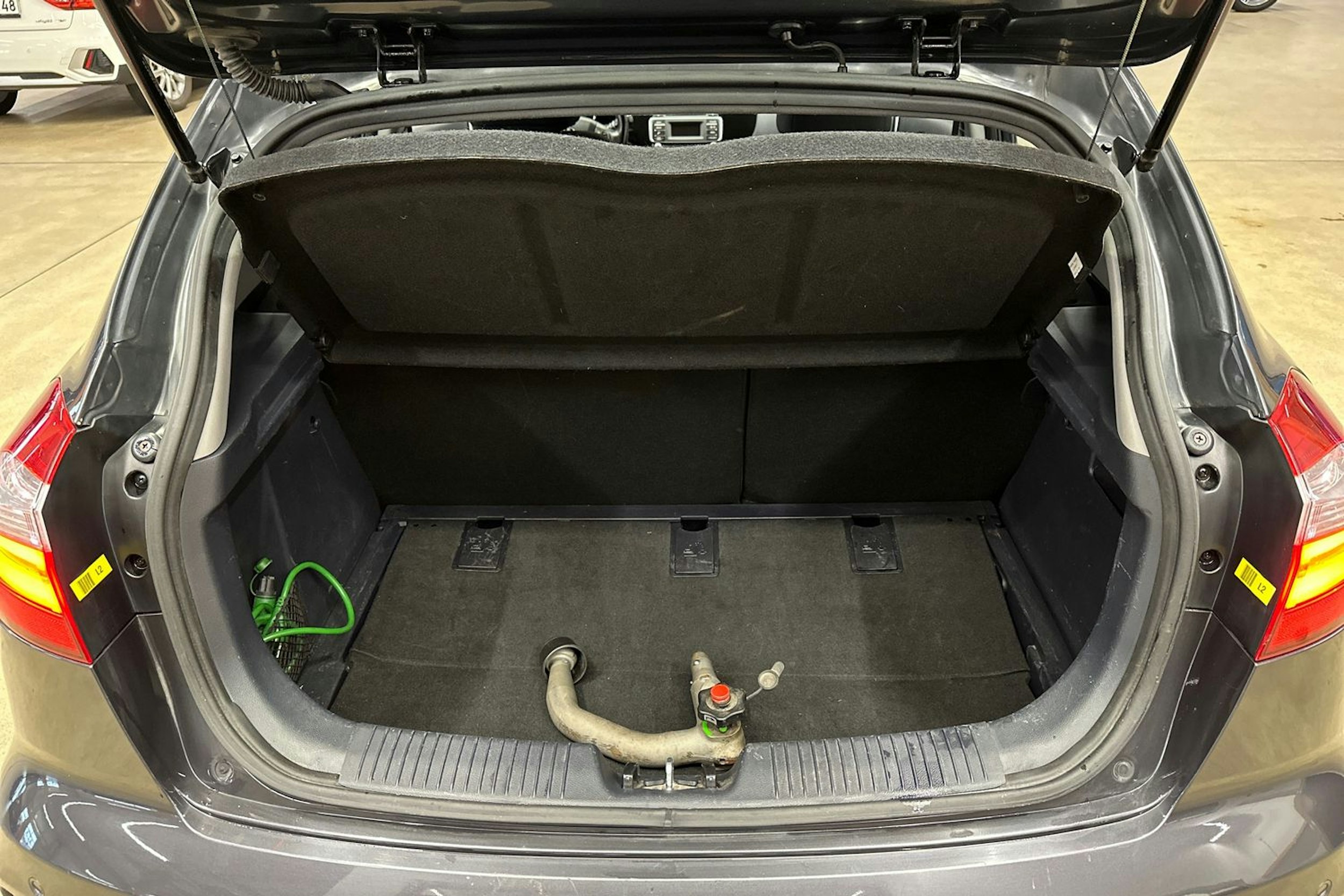 harmaa Kia Rio 2016 kuva 27.
