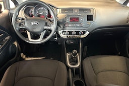 ruskea (beige) Kia Rio 2015 kuva 9.