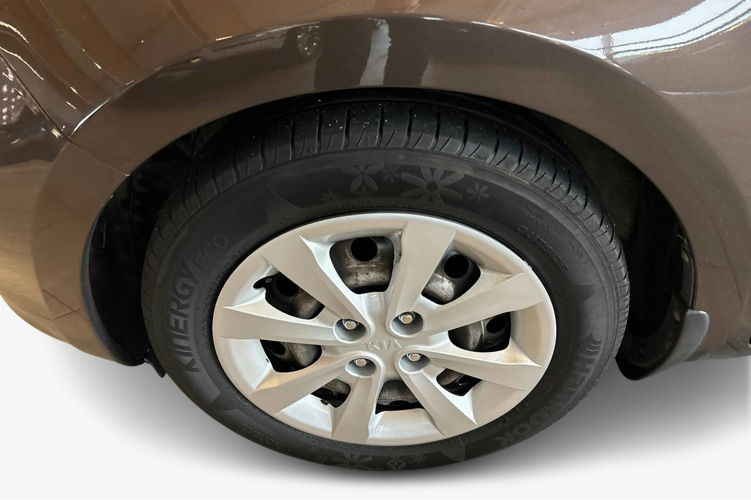 ruskea (beige) Kia Rio 2015 kuva 11.