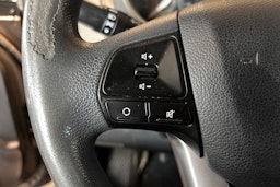 ruskea (beige) Kia Rio 2015 kuva 15.