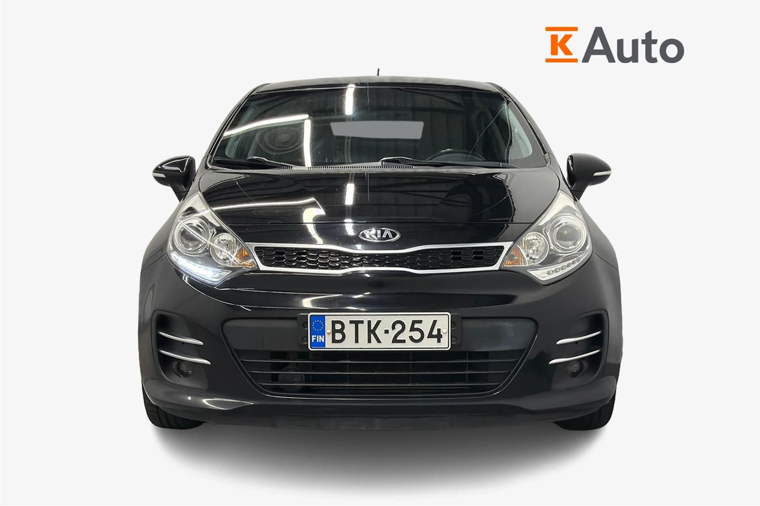 musta Kia Rio 2016 kuva 4.