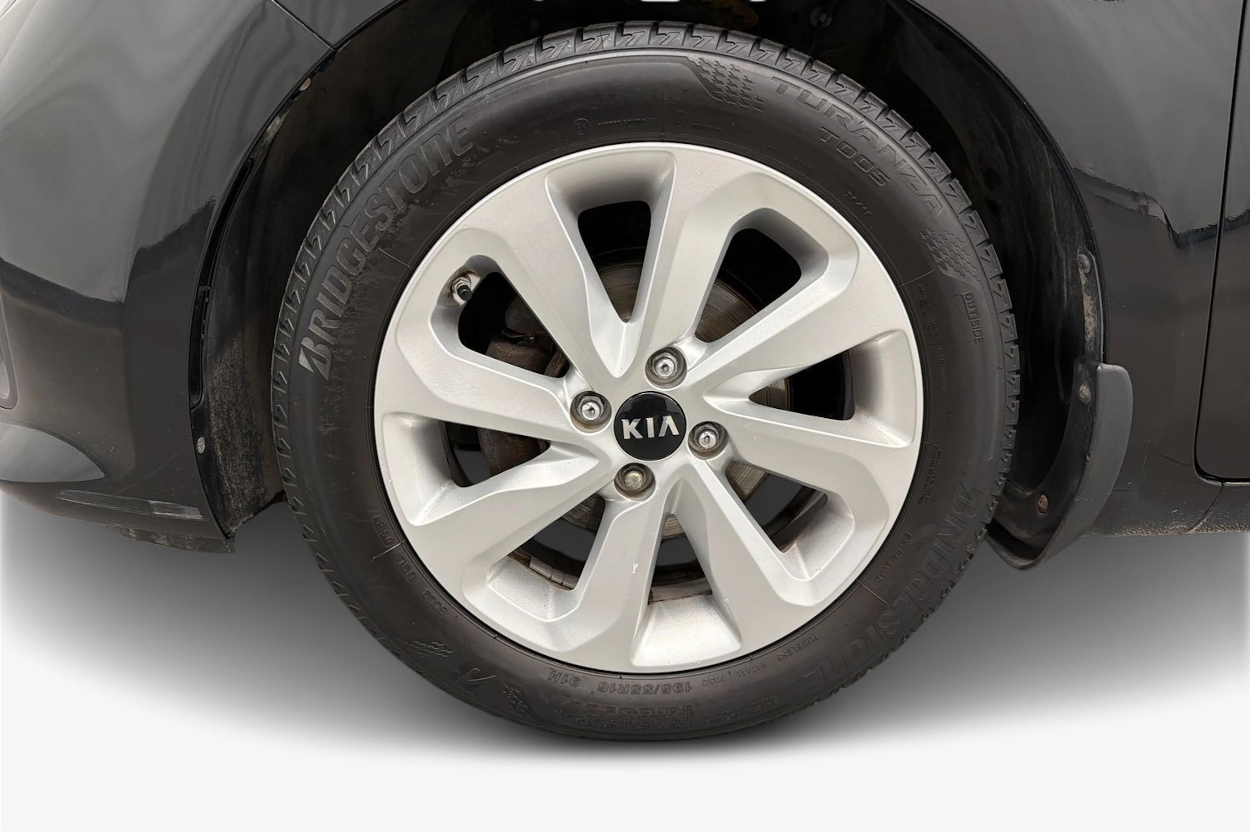 musta Kia Rio 2016 kuva 9.
