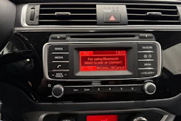 musta Kia Rio 2016 kuva 18.