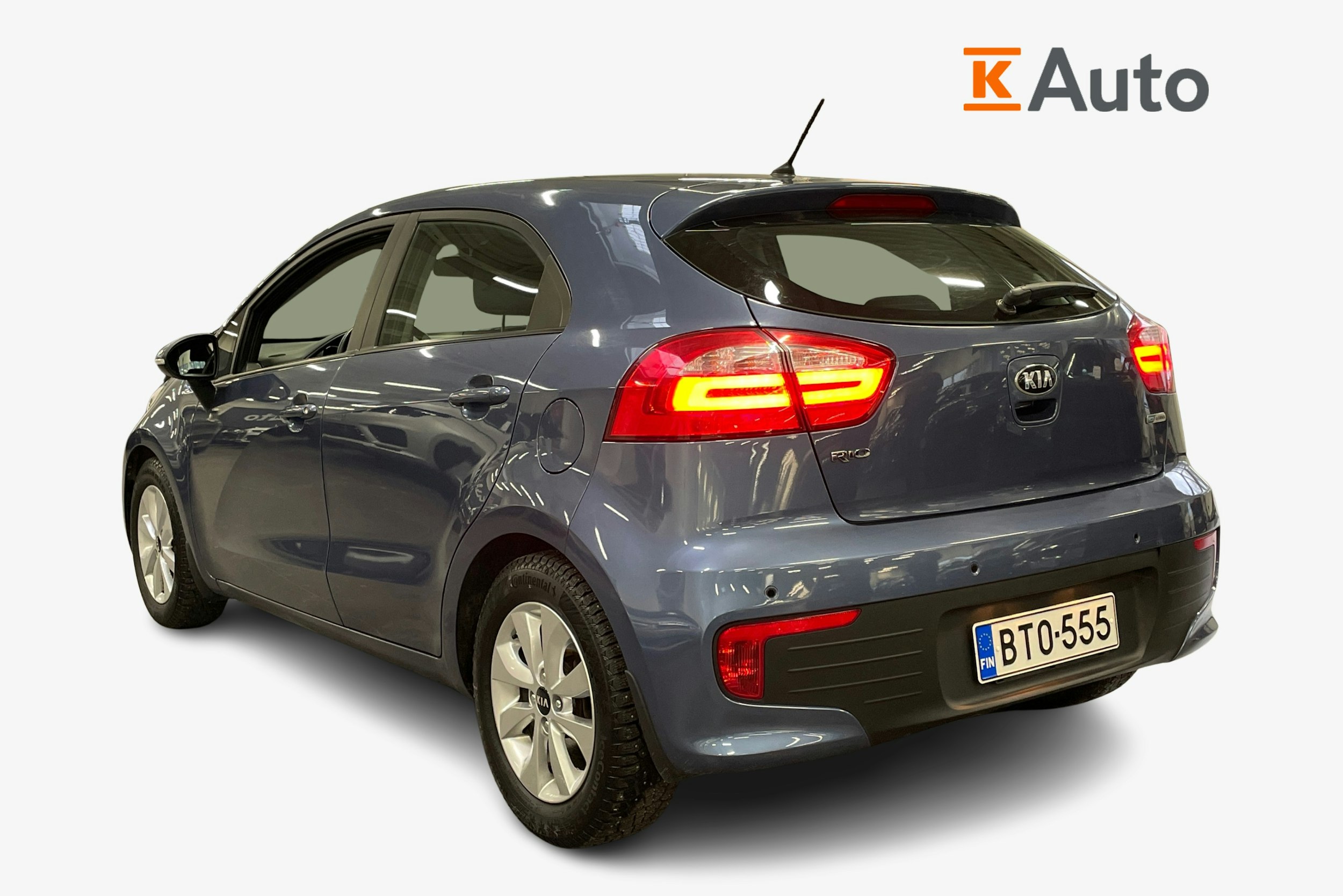 Sininen Kia Rio 2016 kuva 2.