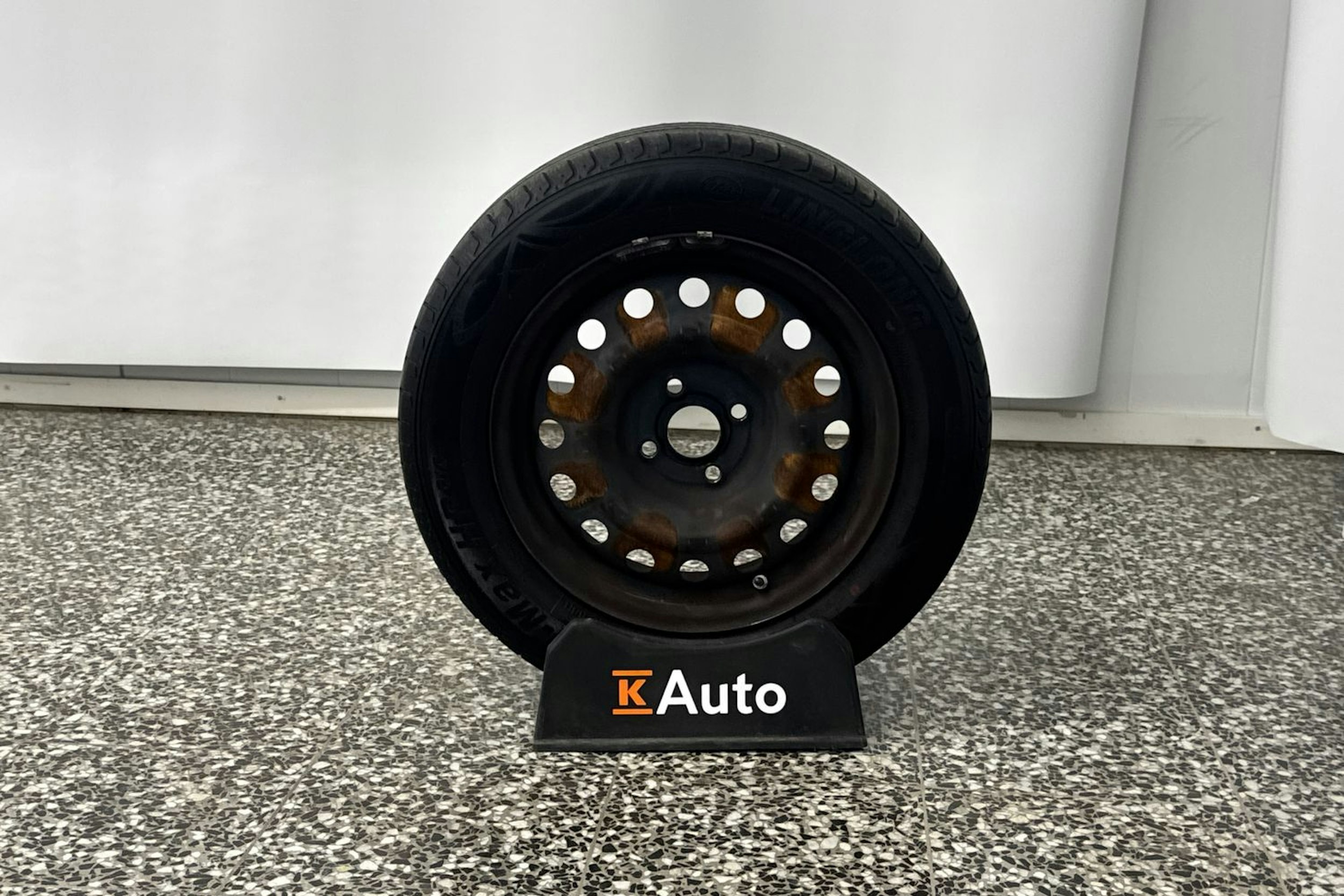 sininen Kia Rio 2016 kuva 31.