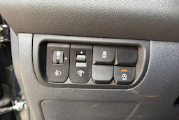 musta Kia Rio 2016 kuva 16.