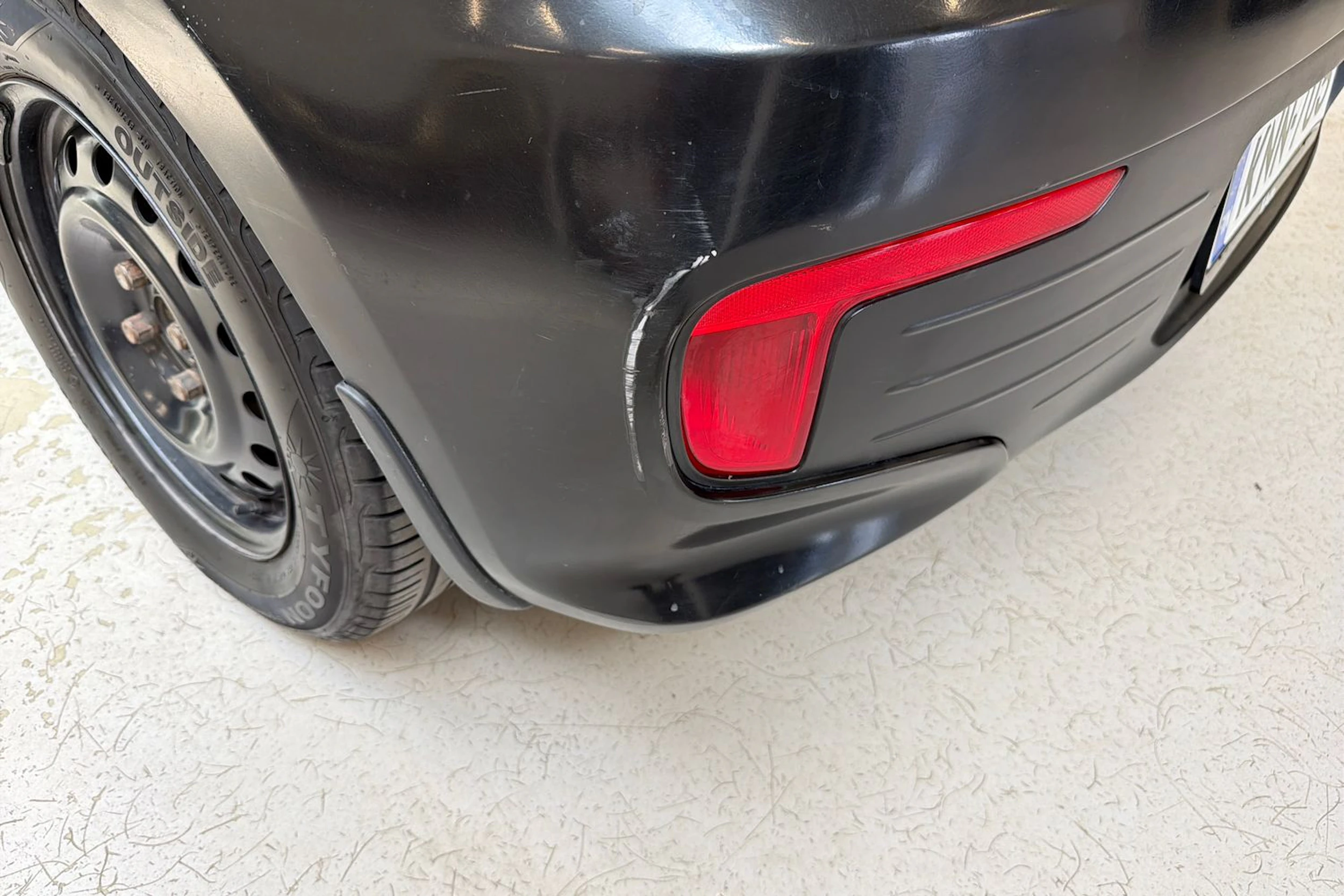 musta Kia Rio 2016 kuva 22.
