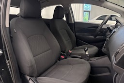 musta Kia Rio 2016 kuva 13.