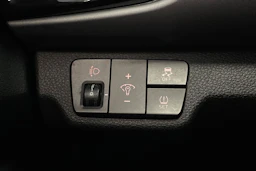 valkoinen Kia Rio 2017 kuva 16.