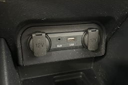 valkoinen Kia Rio 2017 kuva 26.