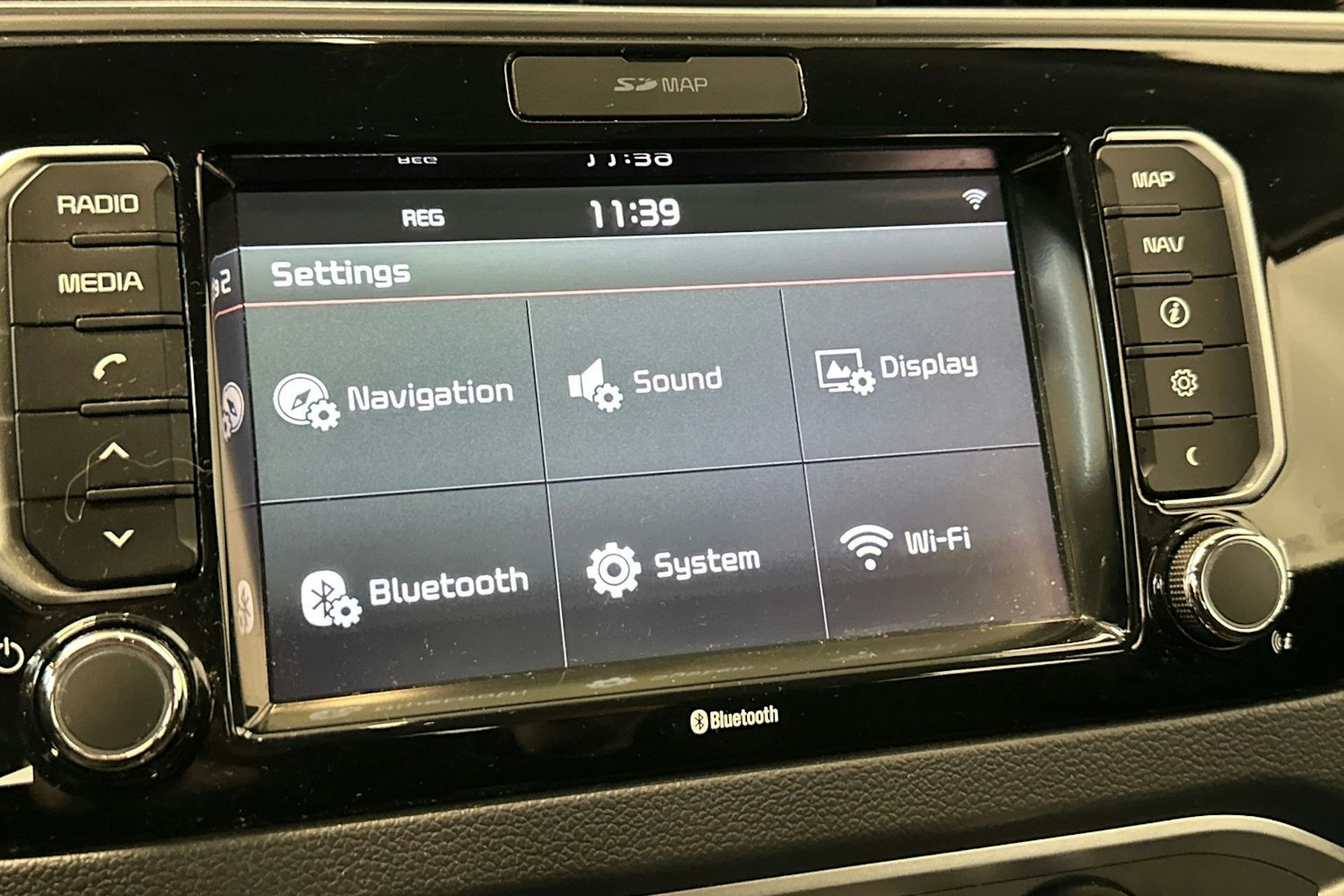 valkoinen Kia Rio 2017 kuva 28.