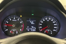 valkoinen Kia Rio 2018 kuva 13.