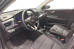 harmaa Kia Rio 2018 kuva 6.