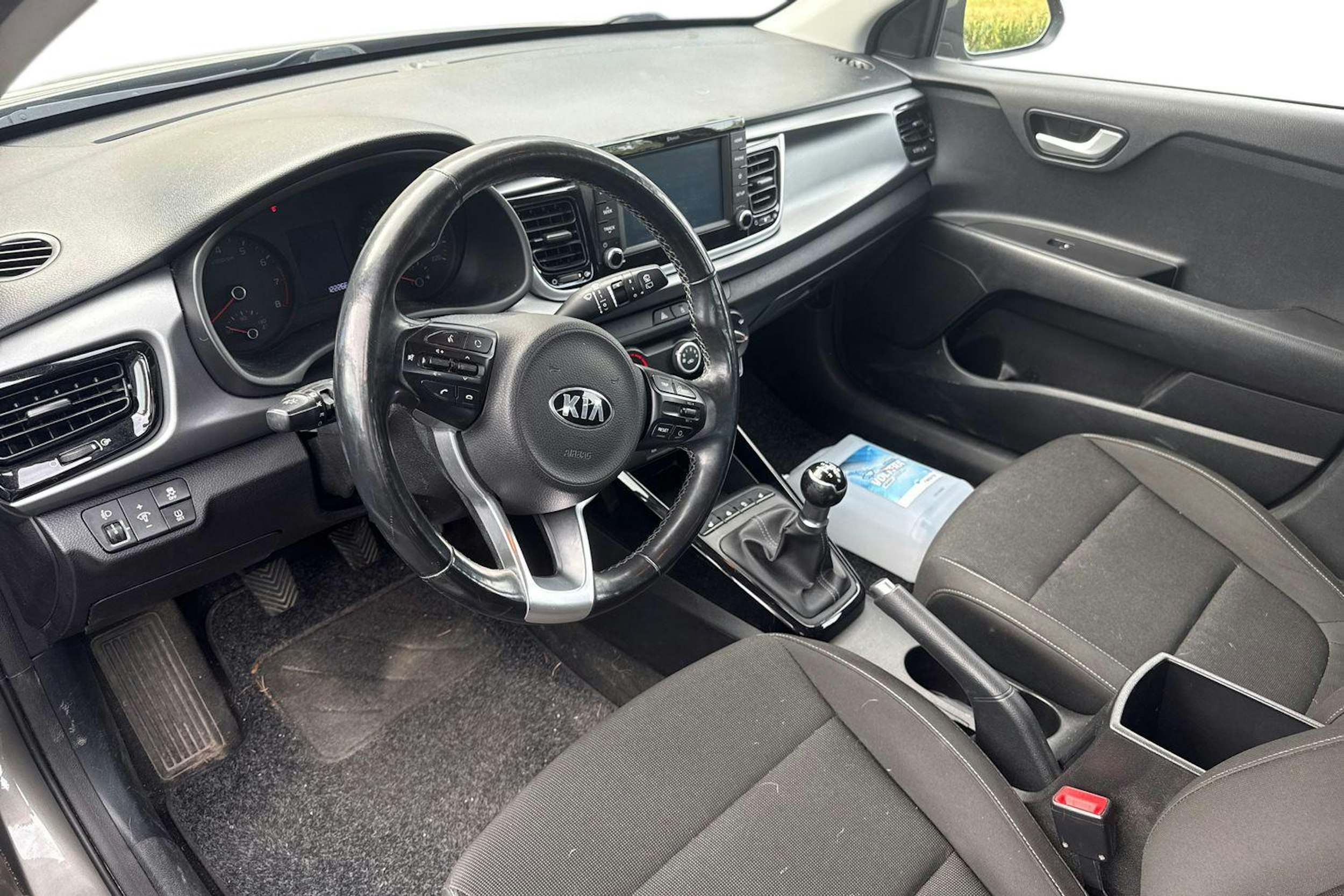 vihreä Kia Rio 2018 kuva 3.