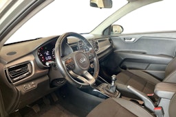 vihreä Kia Rio 2018 kuva 7.