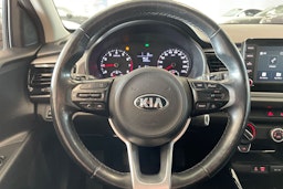 vihreä Kia Rio 2018 kuva 15.