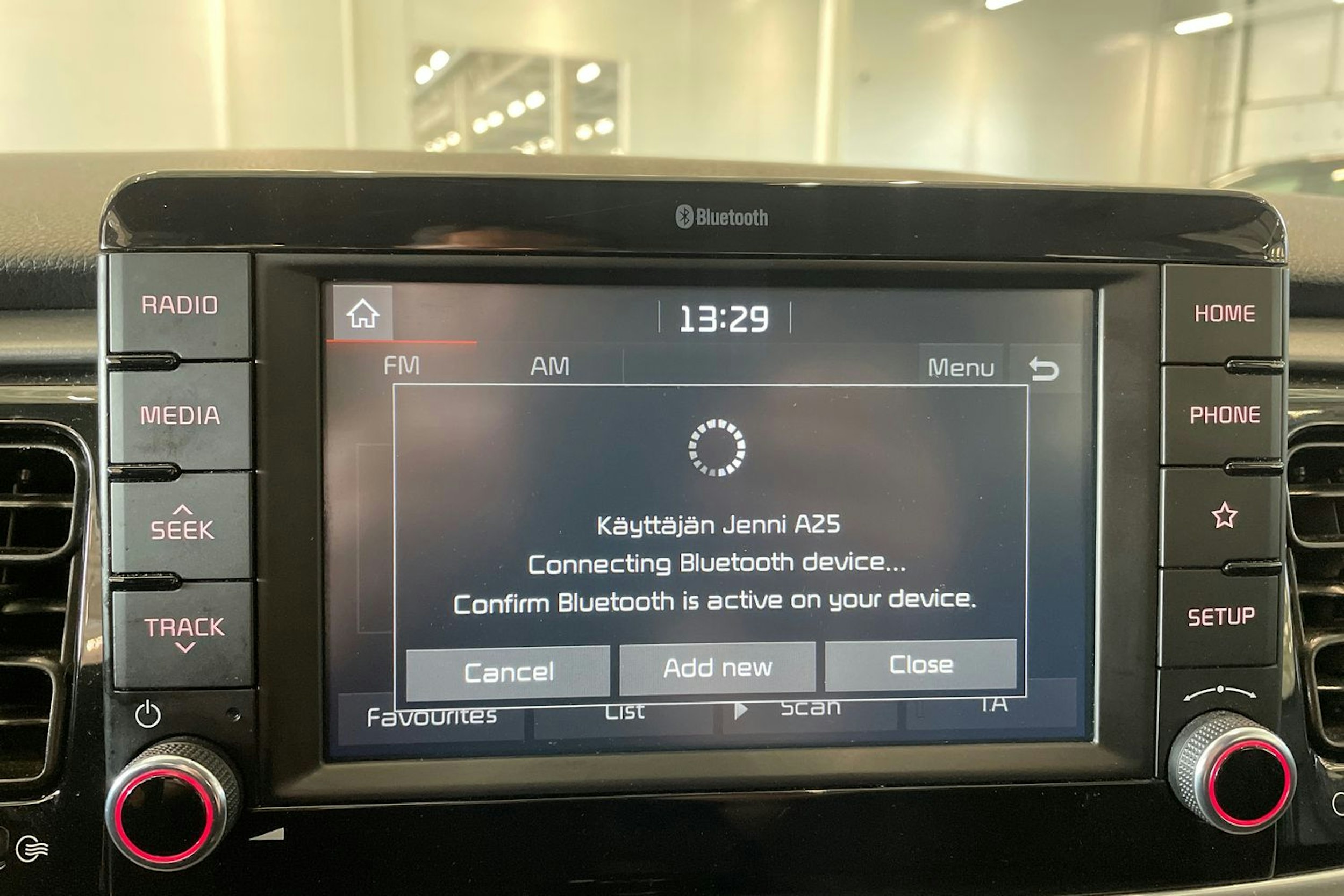 vihreä Kia Rio 2018 kuva 23.