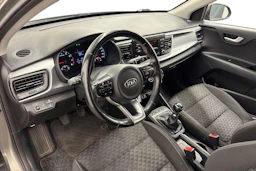 vihreä Kia Rio 2019 kuva 6.