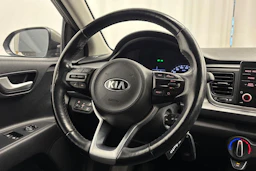 vihreä Kia Rio 2019 kuva 12.