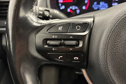 vihreä Kia Rio 2019 kuva 13.