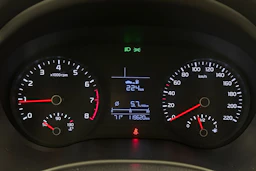 vihreä Kia Rio 2019 kuva 15.