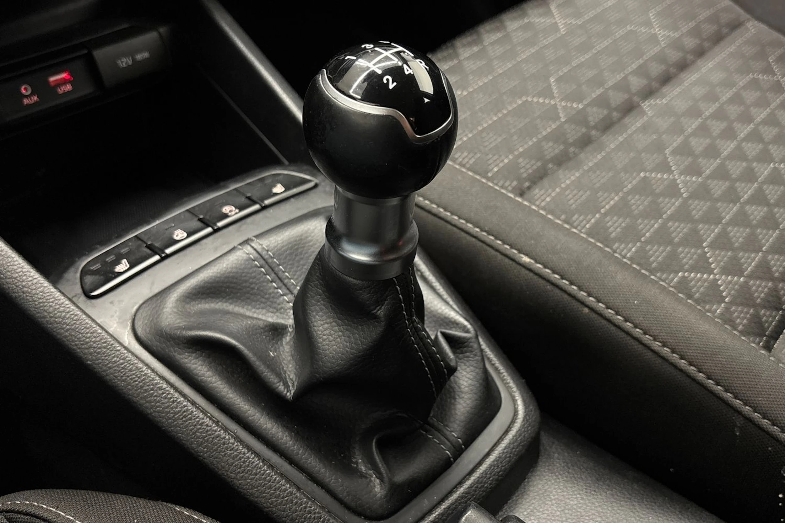 vihreä Kia Rio 2019 kuva 17.