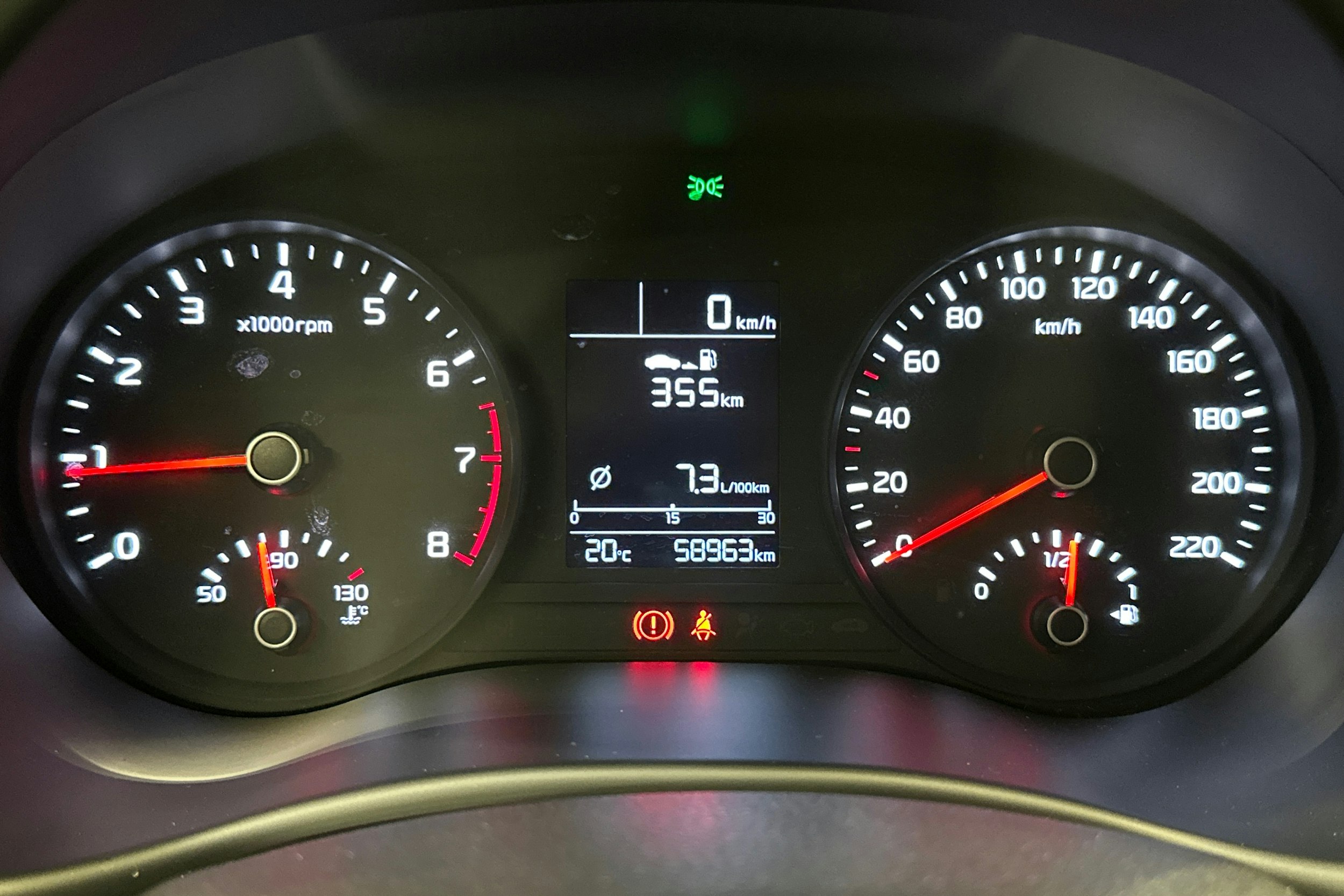 met. hopea Kia Rio 2019 kuva 20.