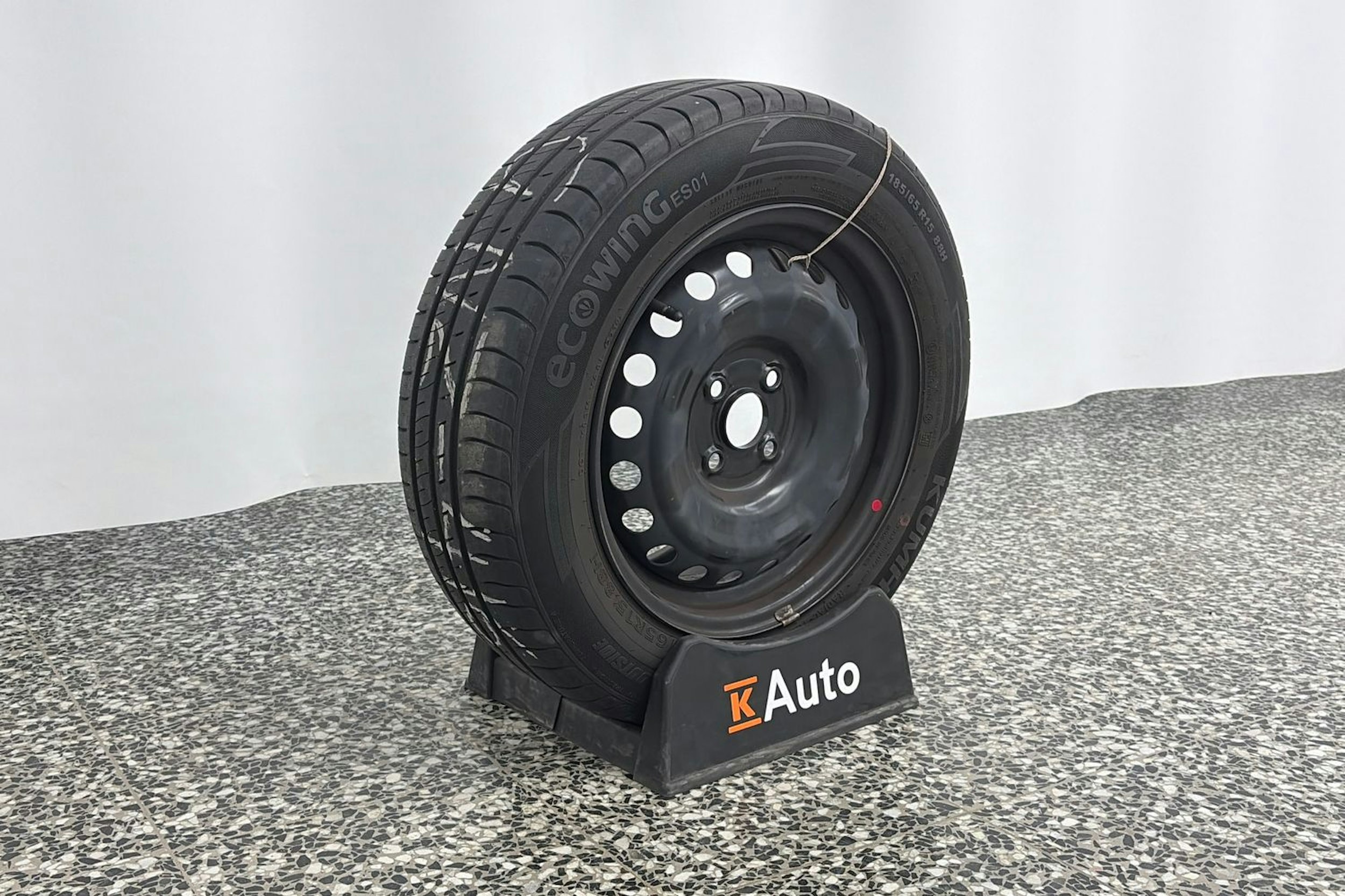 valkoinen Kia Rio 2020 kuva 13.