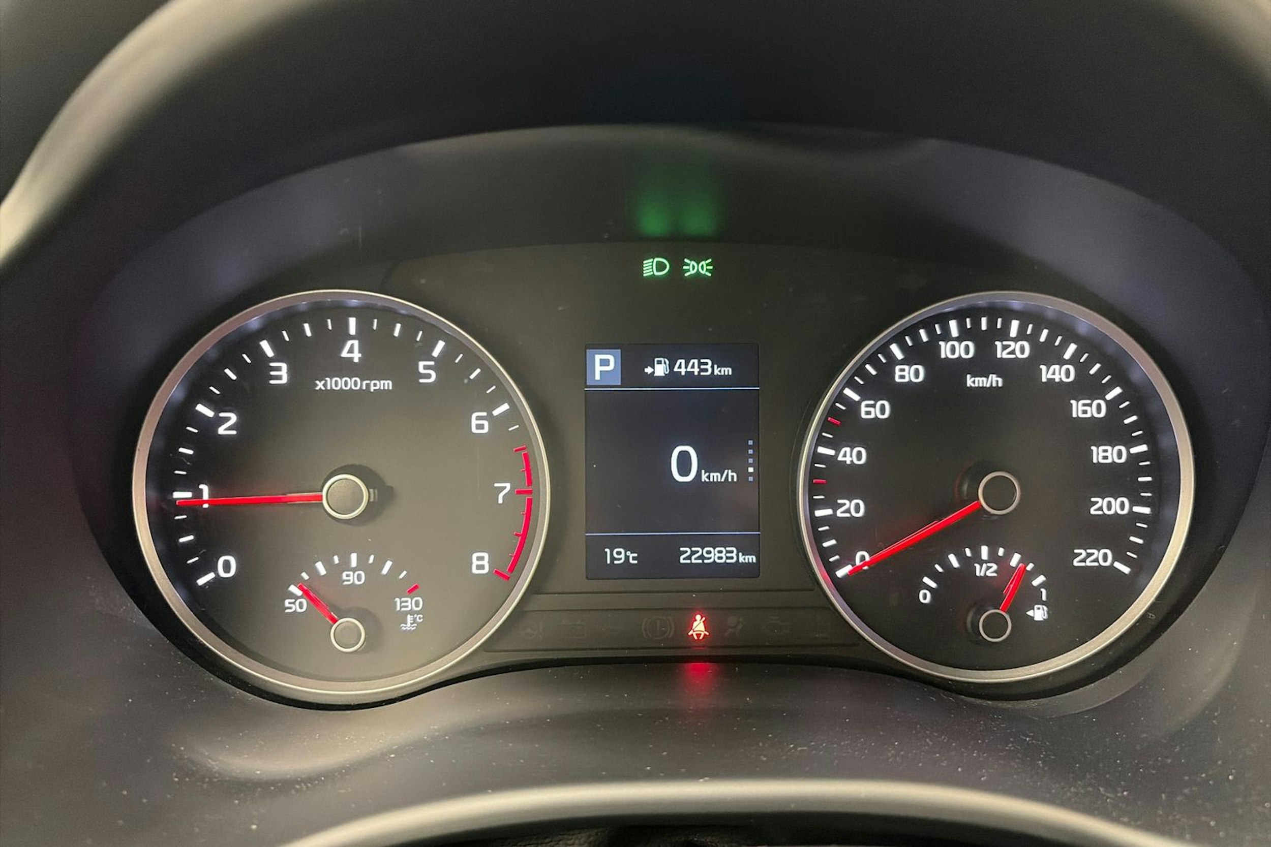 valkoinen Kia Rio 2020 kuva 18.