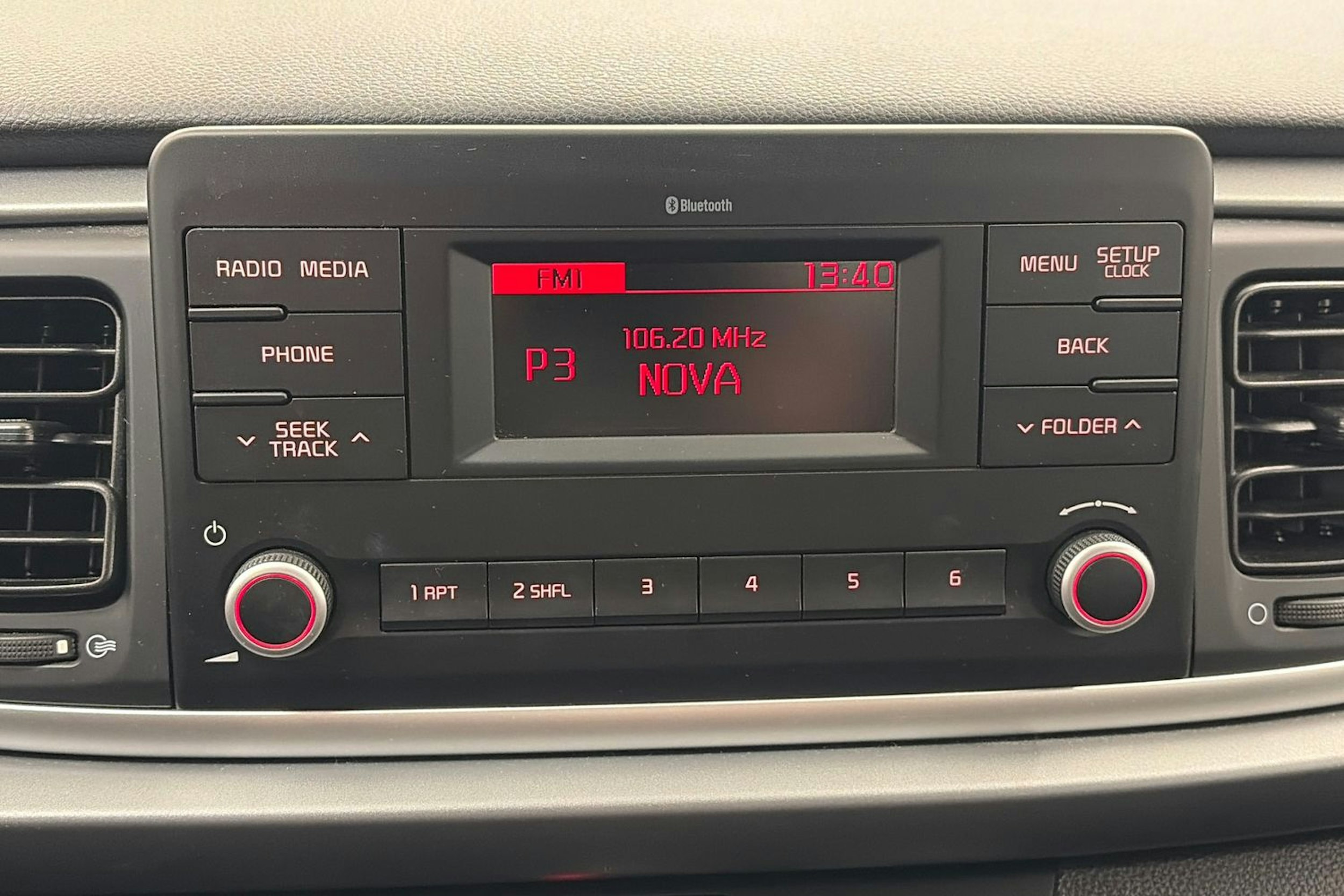 valkoinen Kia Rio 2020 kuva 19.