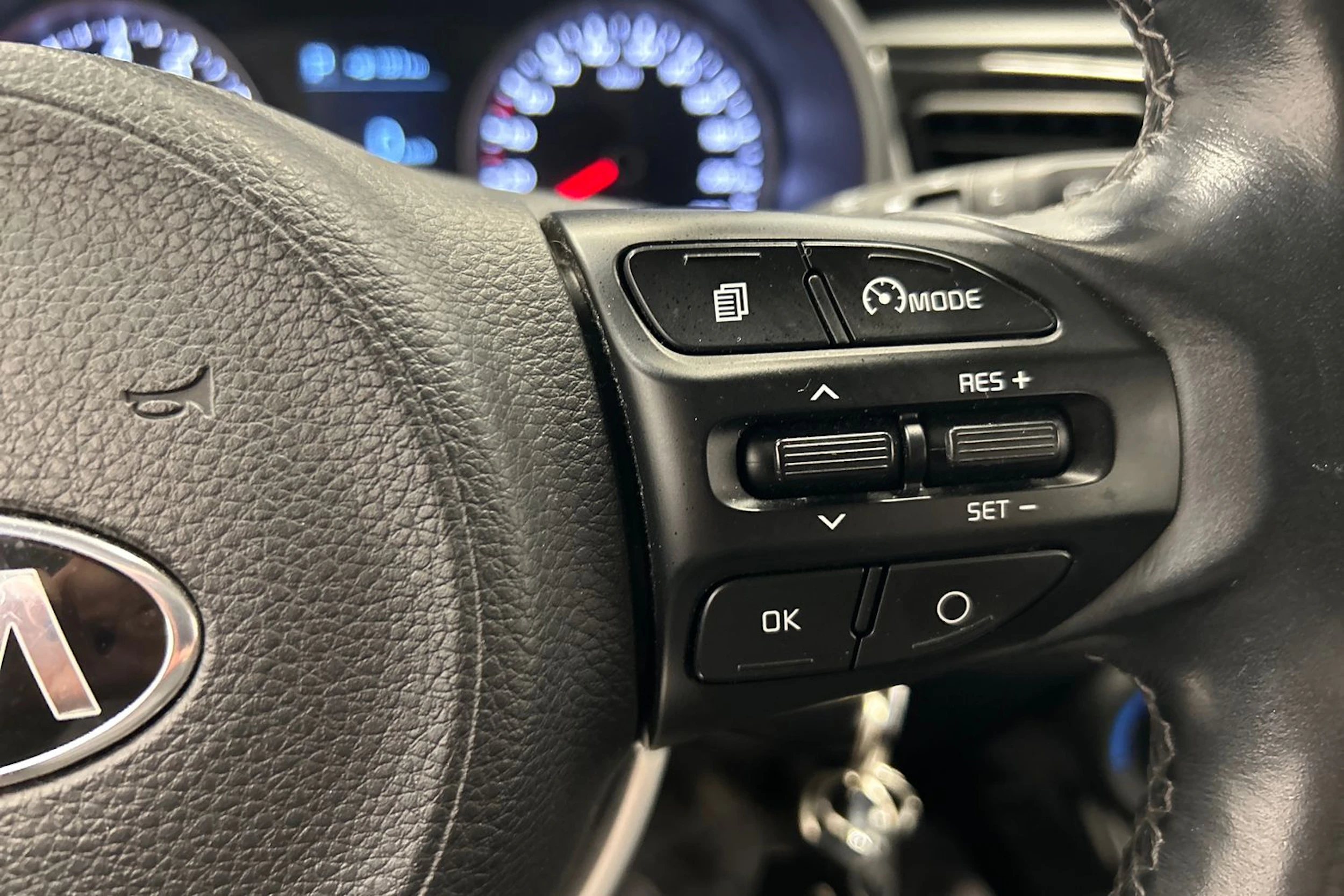 valkoinen Kia Rio 2020 kuva 17.