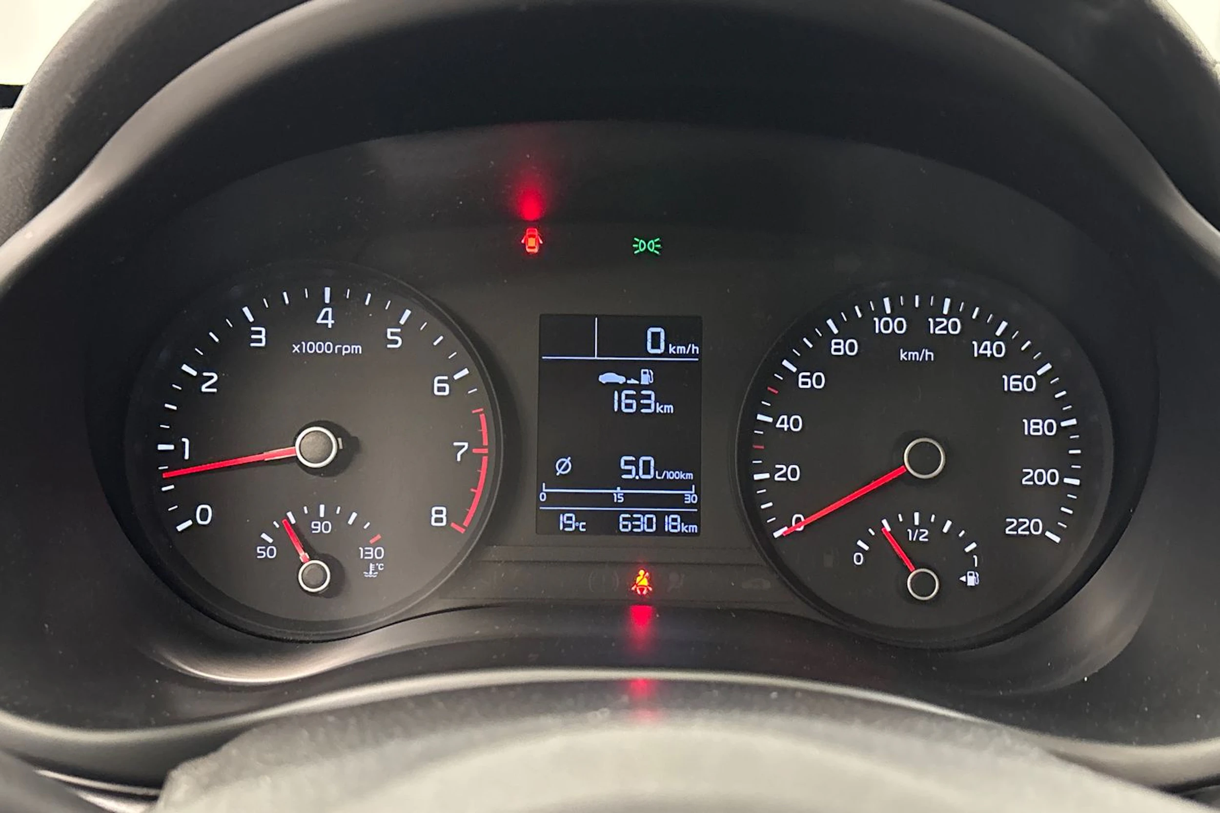 Valkoinen Kia Rio 2021 kuva 17.