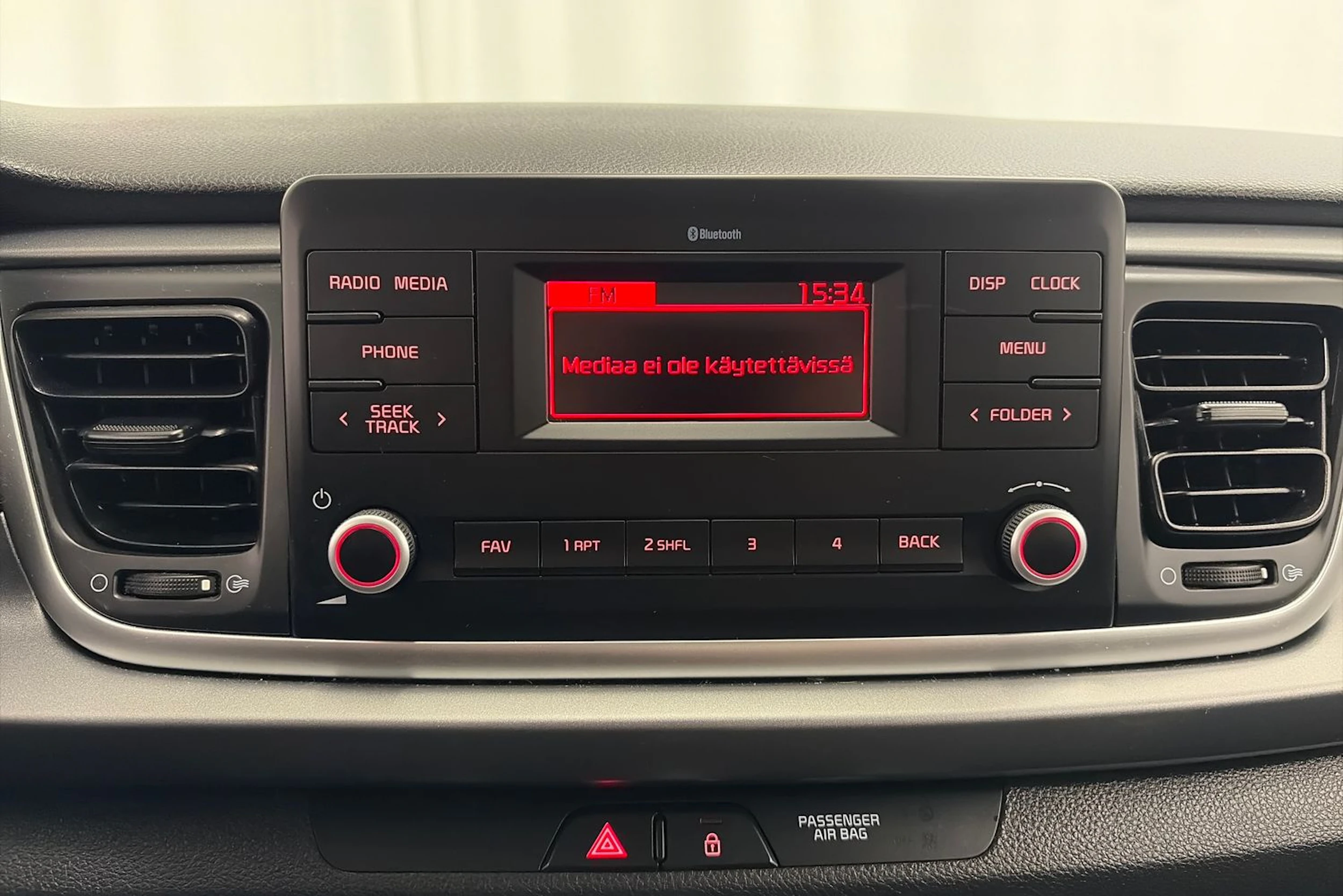 Hopea Kia Rio 2021 kuva 16.