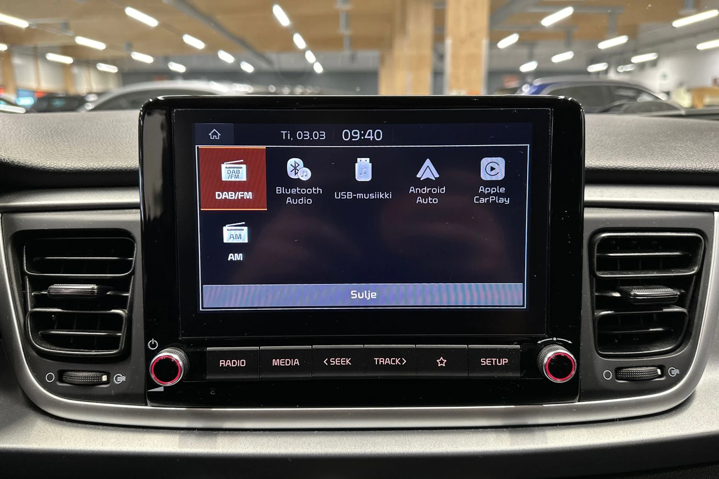 valkoinen Kia Rio 2022 kuva 15.