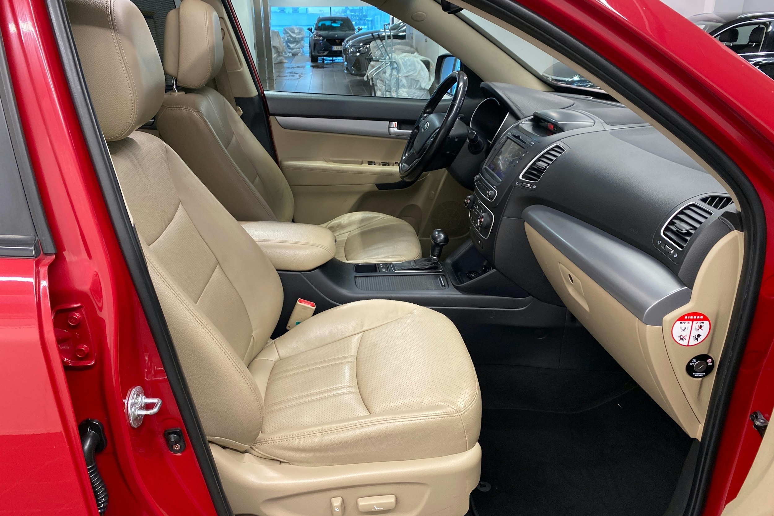 punainen Kia Sorento 2013 kuva 19.