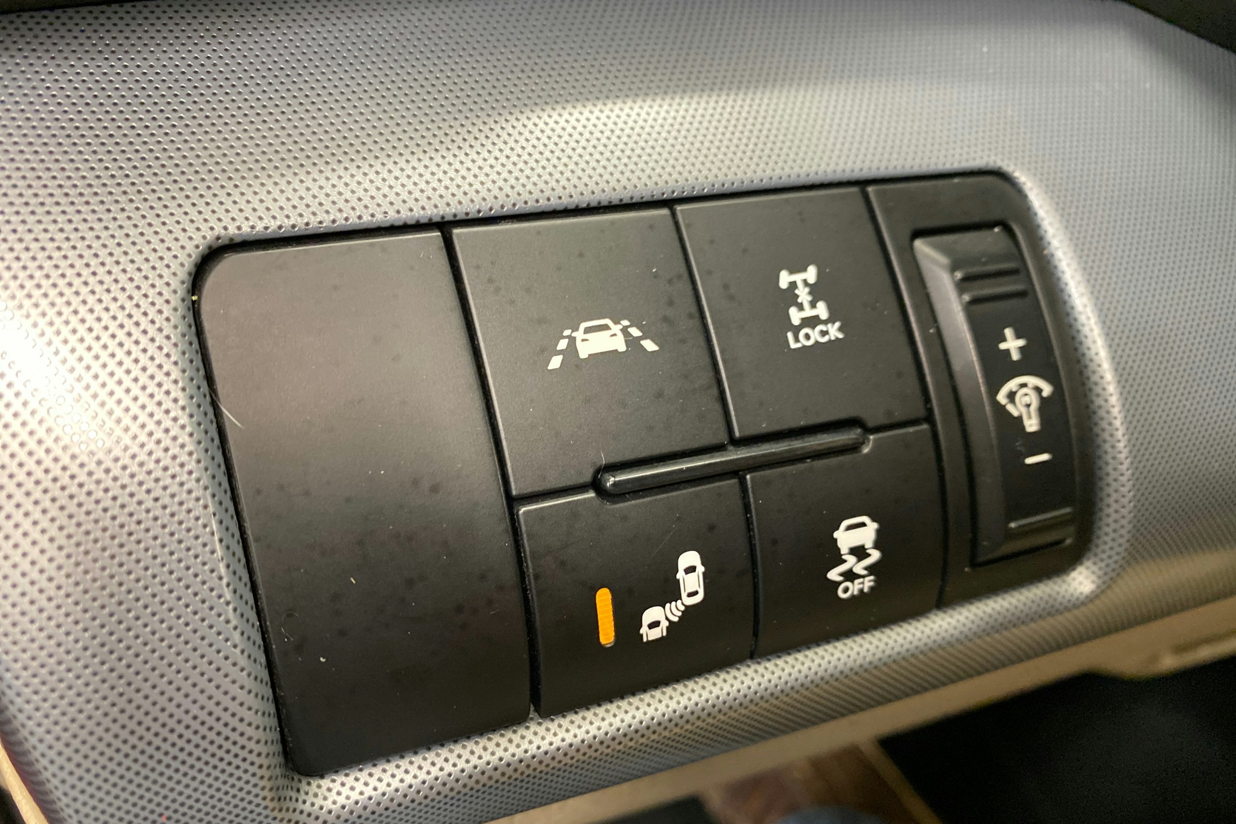 punainen Kia Sorento 2013 kuva 22.