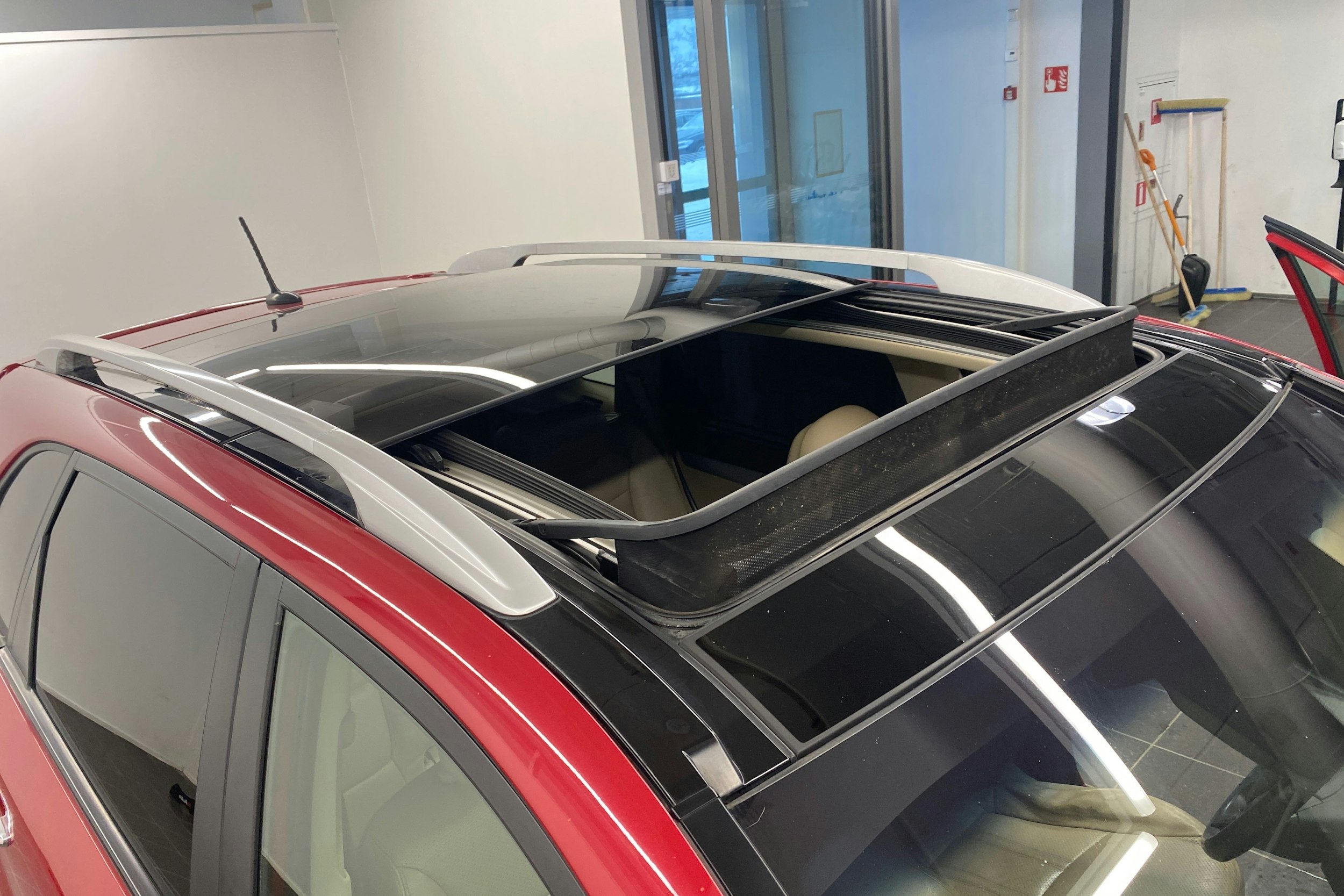 punainen Kia Sorento 2013 kuva 35.